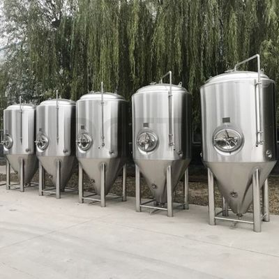 फूड बेवरेज फैक्ट्री 1500L पिलो प्लेट जैकेटेड वेसल